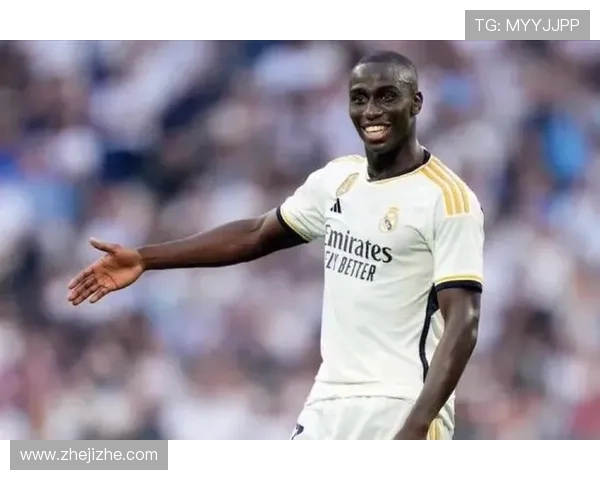 费兰门迪亮相皇马拜仁赛前最后训练